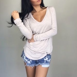 🆕 Classic Oatmeal Long Sleeved Top